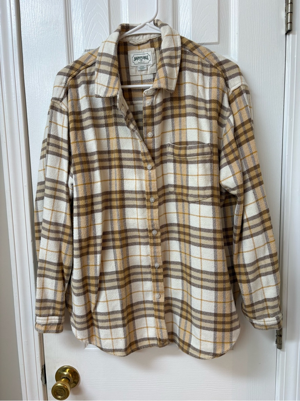 American Eagle Cream and Brown Plaid Button-Up Shirt